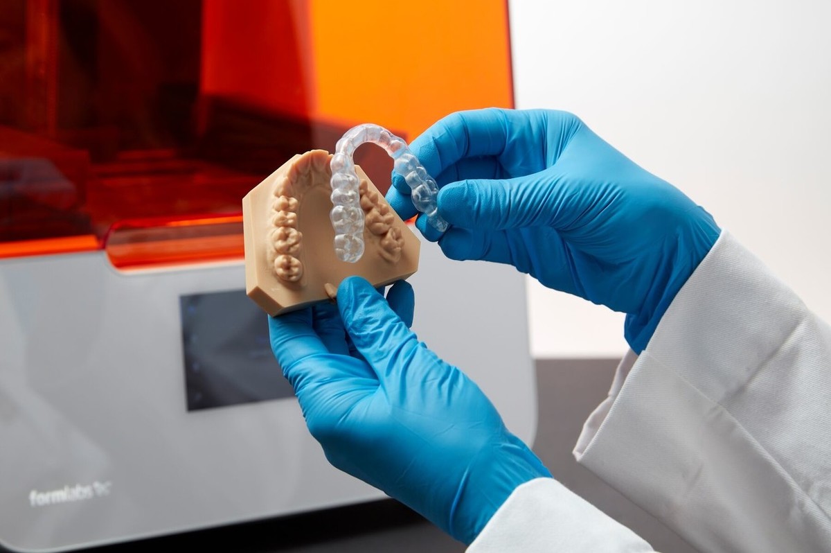 3D-prinitng-splints_1/Optimized_For_Web_JPEG-06132020_D-LT-Clear-V2