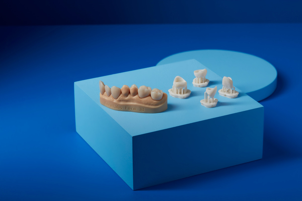 3D-printing-Permanent-restorations_2/Formlabs-2020_-Permanent-Crown-Resin