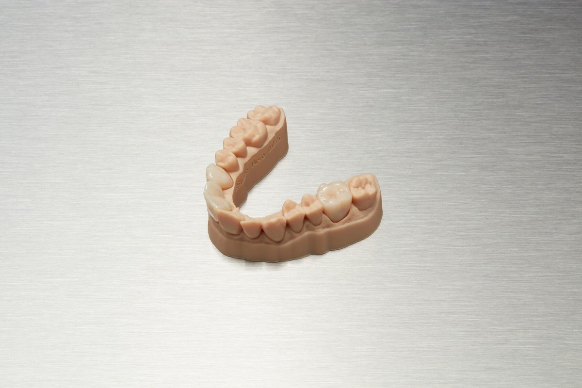 3D-printing-Temporary-restorations_2/Optimized_For_Web_JPEG-06082020_dental-TEMP-CB_1