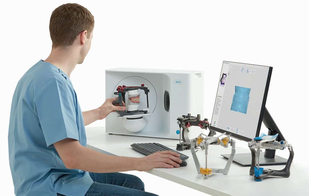 Scanning-and-designing_1/articulator-scanning